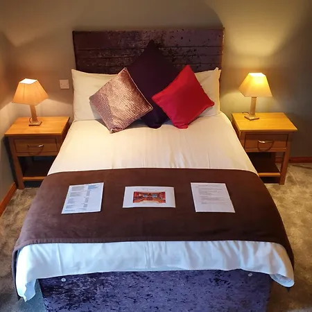Priory Guest *